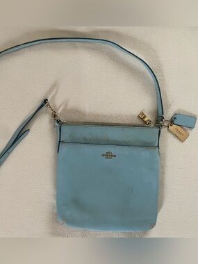 Vintage Y2K Coach Baby Blue Crossbody Bag Leather